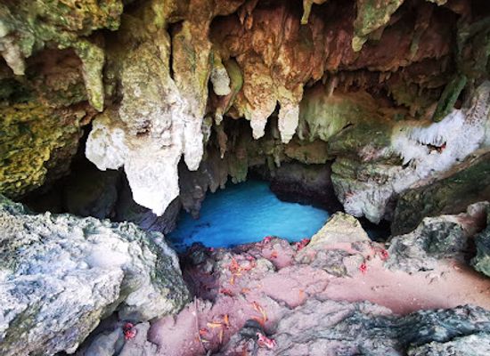 christmas-island/greta-point/landmark/the-grotto