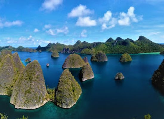 indonesia/papua/landmark/go-visit-papua-tours-travels
