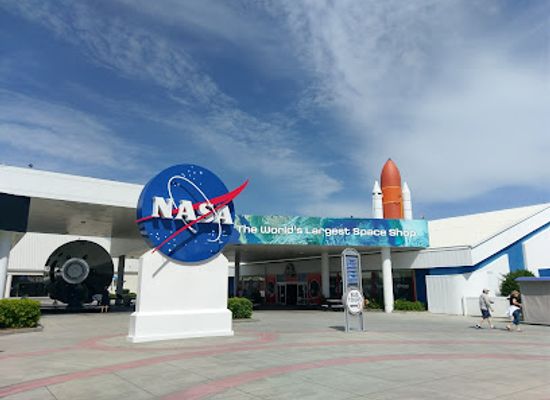 florida/space-coast/landmark/space-shuttle-atlantis