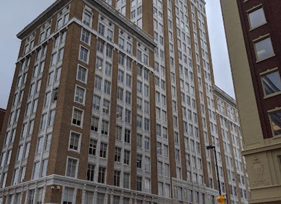 oklahoma/tulsa/cherry-street/landmark/philtower-building