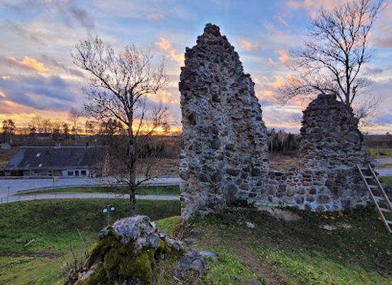 estonia/võru/landmark/helme-caves