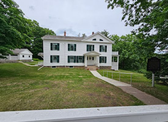 wisconsin/northwoods/landmark/folsom-house