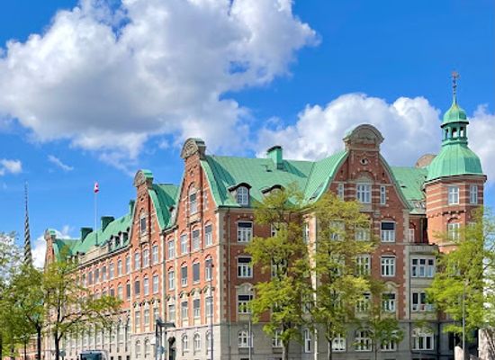 denmark/copenhagen/landmark/c-f-tietgens-hus