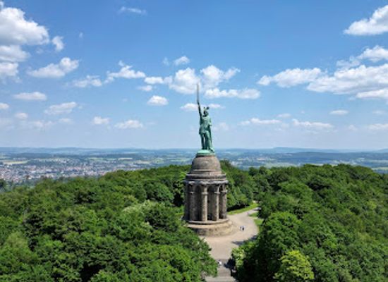 germany/teutoburg-forest/landmark/hermannsdenkmal