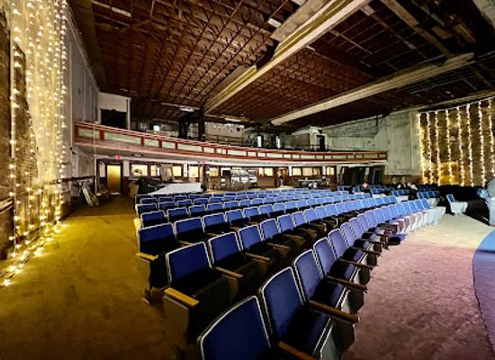 maine/augusta/landmark/the-colonial-theater