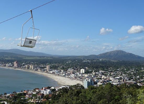uruguay/piriapolis/landmark/aerosillas-piriapolis