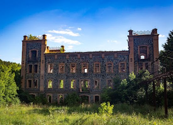 ukraine/podolian-upland/landmark/destroyed-mill-potocki