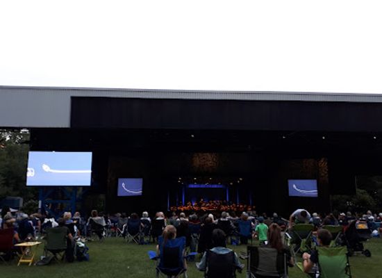canada/lanaudiere/landmark/amphitheatre-fernand-lindsay