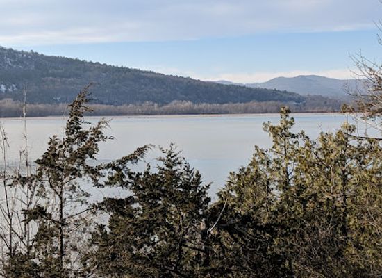 vermont/upper-valley/landmark/mount-independence