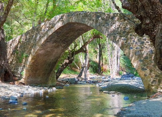 cyprus/adonis-baths-waterfalls/landmark/tzelefos-bridge