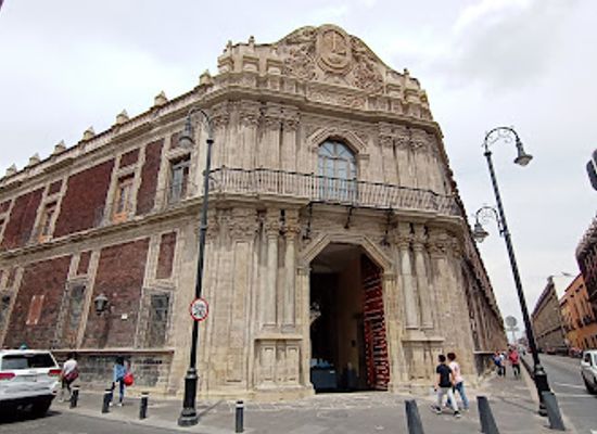 mexico/mexico-city/centro-historico/landmark/antiguo-palacio-de-la-santa-inquisicion