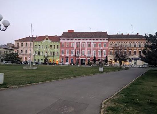 romania/arad/landmark/piata-avram-iancu