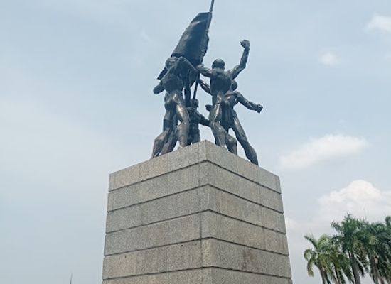 indonesia/highlands-papua/landmark/monas