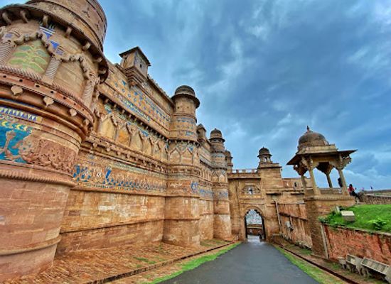 india/gwalior/landmark/gwalior-fort