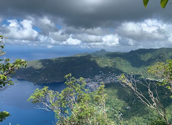 saint-lucia/pitons/landmark/piton-falls