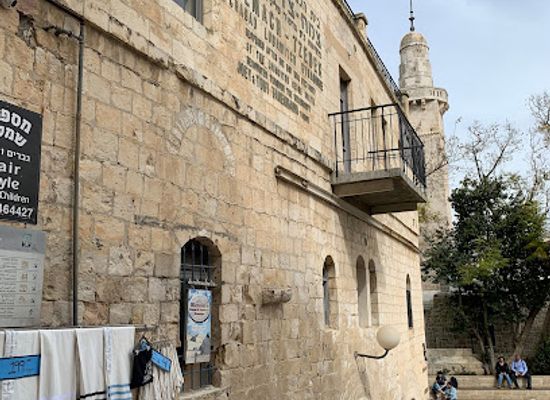 israel/jerusalem/landmark/jewish-quarter-defenders-memorial