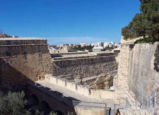 malta/tas-silg-area/landmark/city-gate
