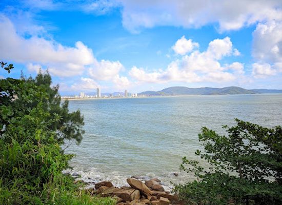 vietnam/quy-nhon/landmark/dinh-ba-chua-ngoc