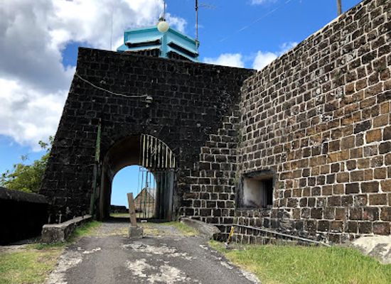 saint-vincent-and-the-grenadines/chateaubelair/landmark/fort-charlotte-saint-vincent