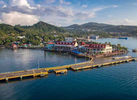 honduras/roatan/landmark/mayan-eden