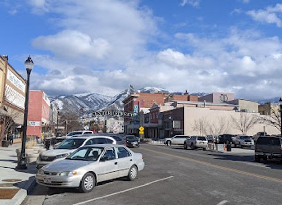 utah/logan/landmark/bluebird-candy-co