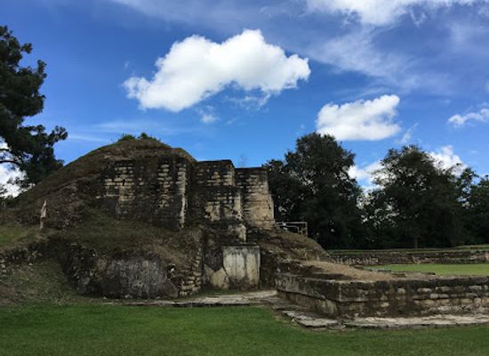 guatemala/western-highlands/landmark/sitio-arqueologico-iximche