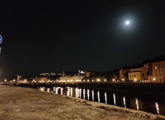 italy/chianti/landmark/lungarno-anna-maria-luisa-de-medici