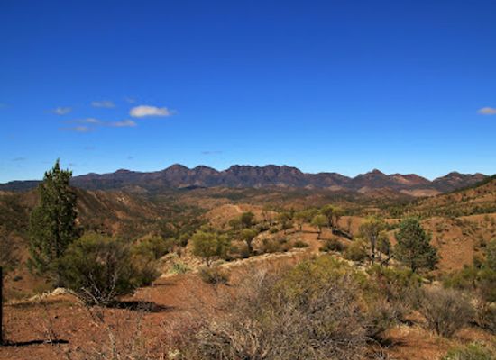 australia/flinders-ranges/landmark/razorback-lookout