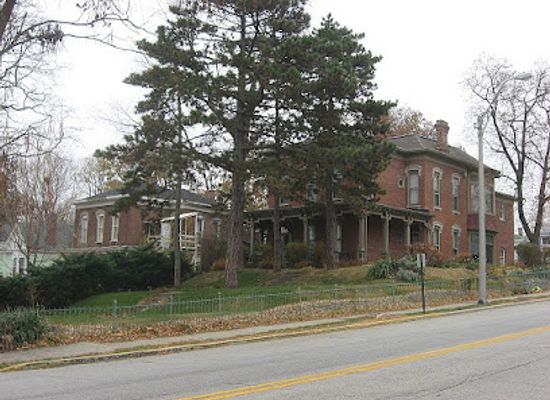 indiana/northeast-indiana/landmark/perrin-historic-district