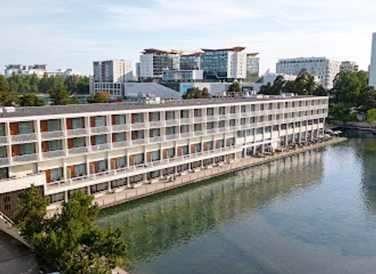finland/espoo/landmark/original-sokos-hotel-tapiola-garden