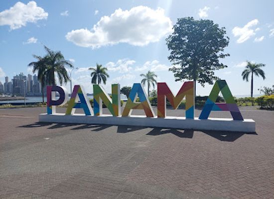 panama/panama-city/landmark/pacific-lookout