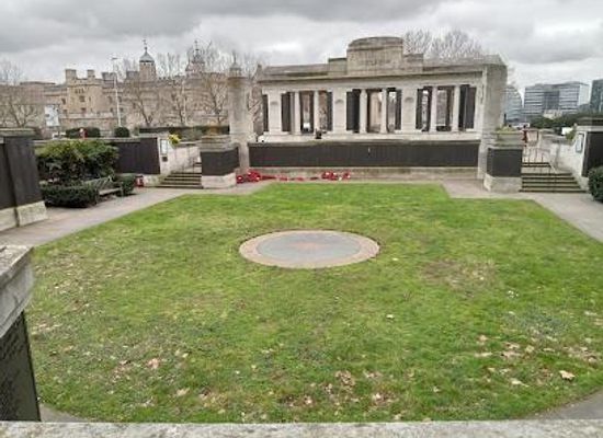 united-kingdom/london/landmark/tower-hill-memorial