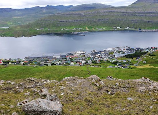 faroe-islands/vagur/landmark/suouroy
