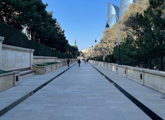 azerbaijan/baku/icherisheher/landmark/old-city-baku