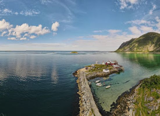 norway/senja-island/landmark/bostranda
