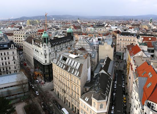 austria/vienna/landmark/leitturm-esterhazypark