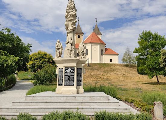 hungary/ferto-region/landmark/fertoszeplaki-tajhazak