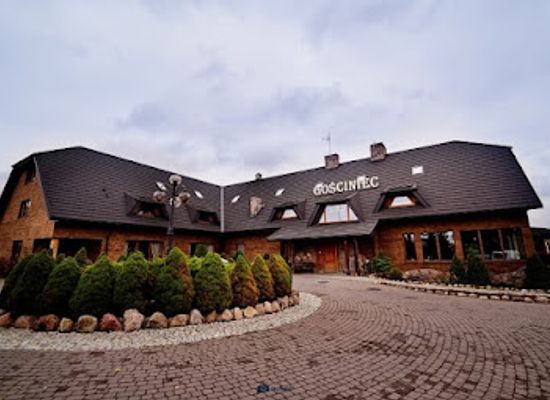 poland/suwalki/landmark/gosciniec-pod-strzecha