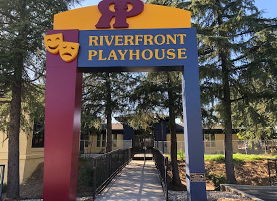 california/redding/landmark/riverfront-playhouse