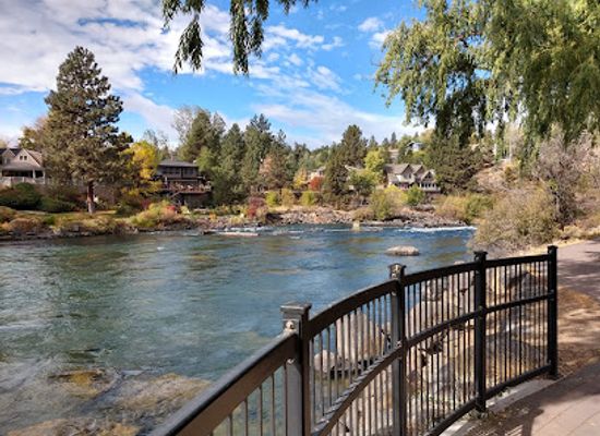 oregon/bend/landmark/pioneer-park
