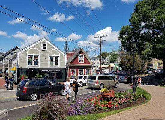 maine/kennebunkport/landmark/intown-trolley-co