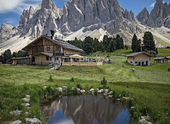 italy/south-tyrol/landmark/puez-geisler-nature-park
