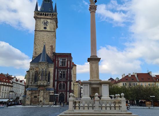 czechia/central-bohemia/landmark/staromestska-radnice