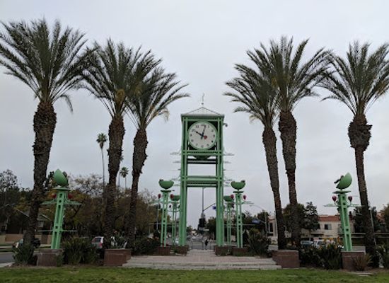california/orange-county/landmark/tower-on-the-green