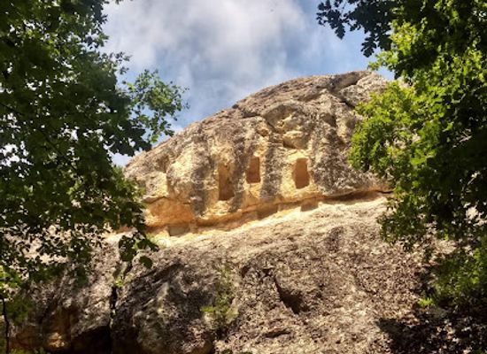bulgaria/rhodope-mountains/landmark/the-deaf-stones