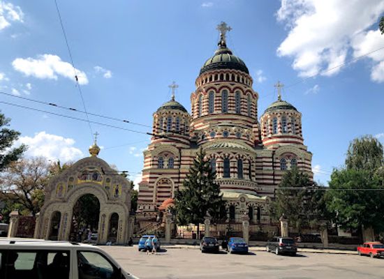 ukraine/kharkiv/landmark/blahovishchenskyy-kafedralnyy-sobor