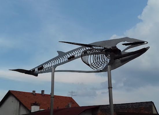 croatia/zagreb/landmark/spomenik-zagrebacki-kit