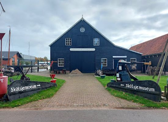 netherlands/wadden-islands/landmark/skutsjemuseum