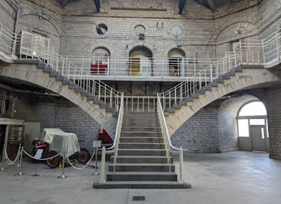 canada/kingston-and-the-islands/landmark/kingston-penitentiary