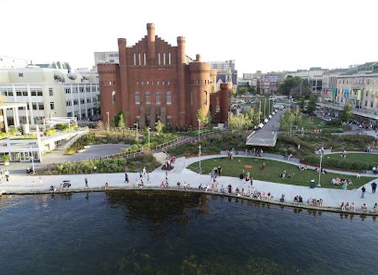 wisconsin/madison/university-of-wisconsin-madison/landmark/alumni-park-at-uw-madison